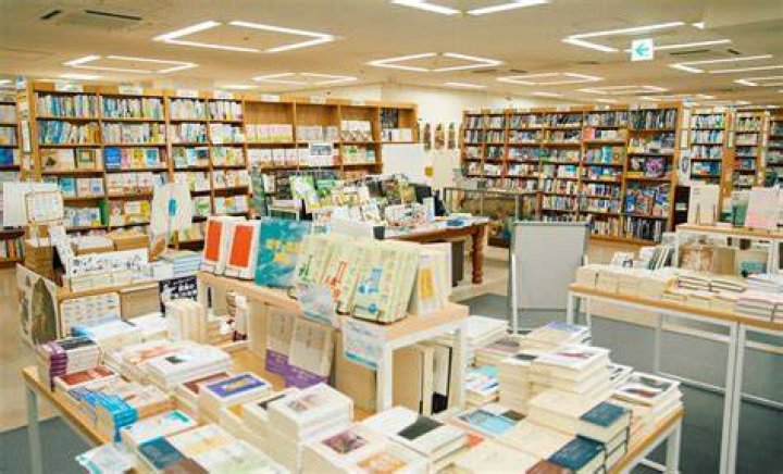 ジュンク堂書店 三宮駅前店の店内売場イメージ
